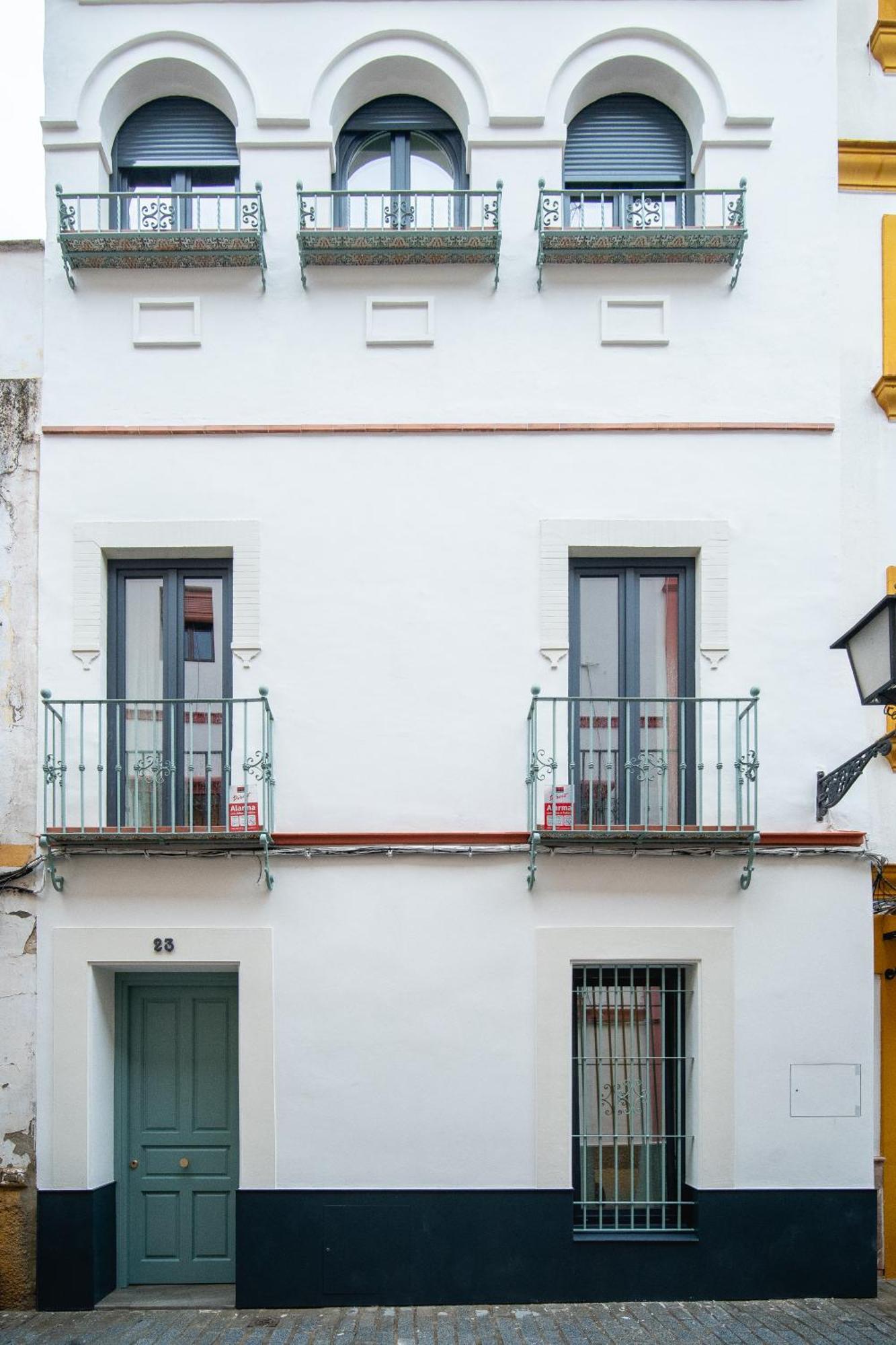 Galera Rooms Sevilla Bagian luar foto